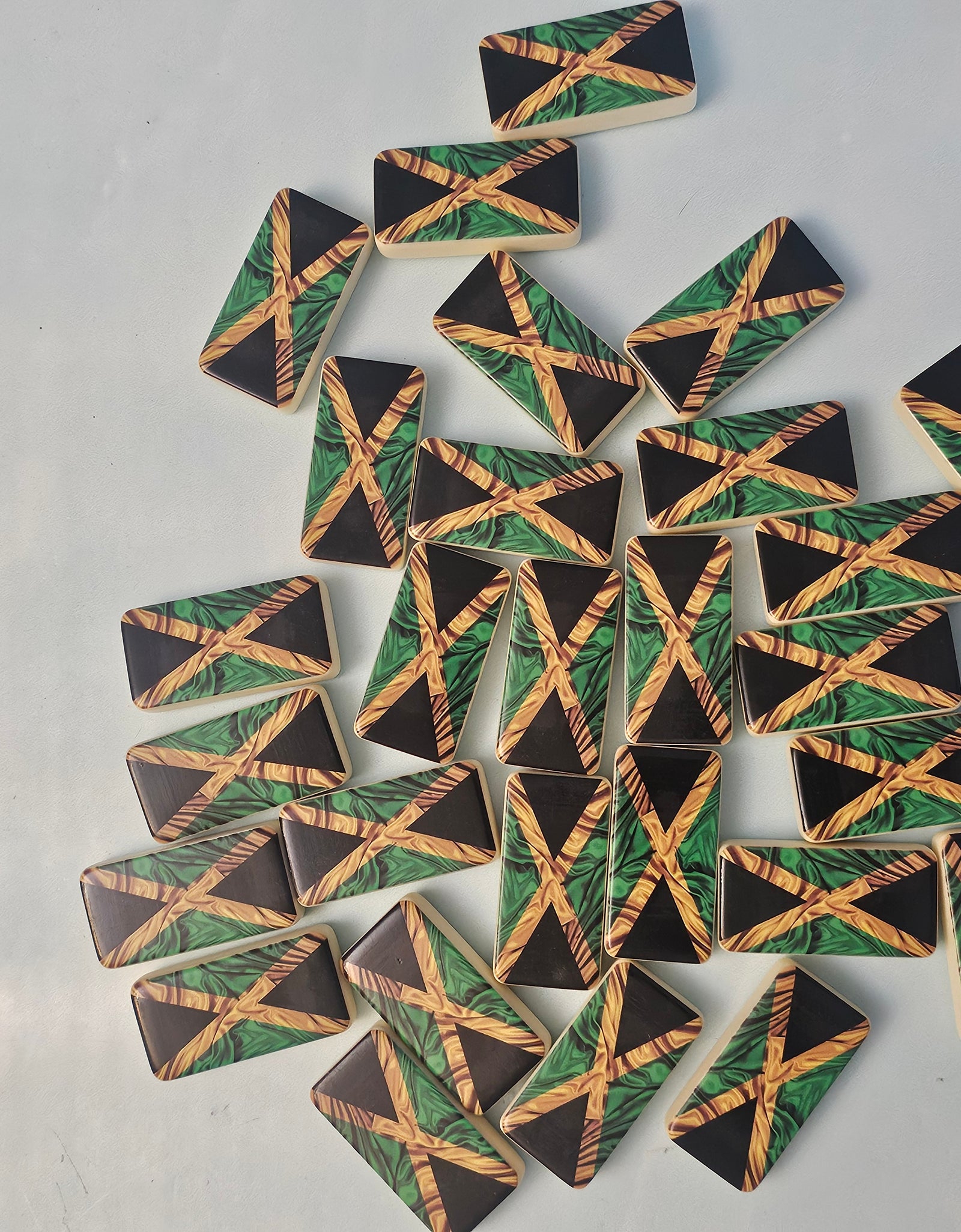 Dominoes- Jamaica Dominoes Family Games for Kids and Adults - Double Six Standard Dominos Set 28 Tiles with Wood Case