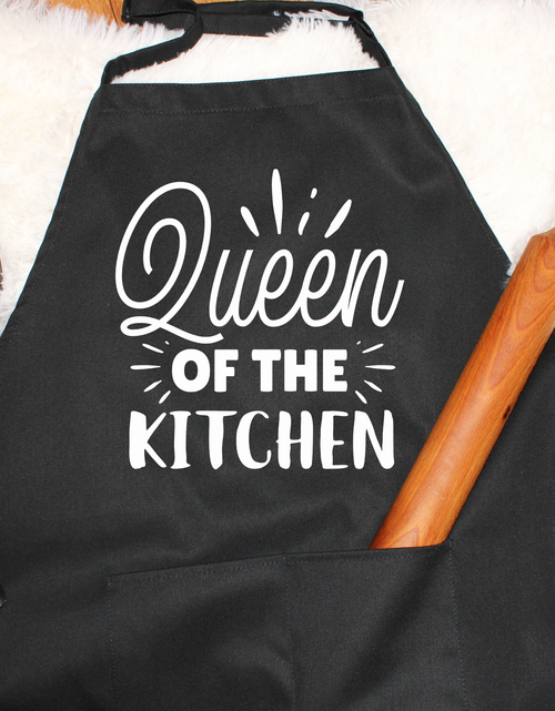 Load image into Gallery viewer, Apron-Queen of the Kitchen
