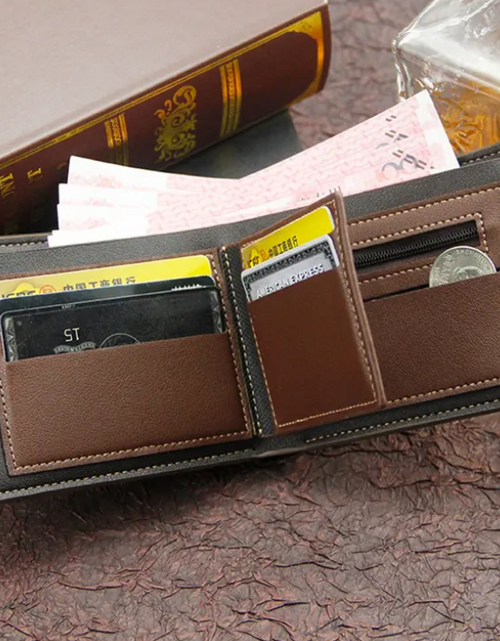 Load image into Gallery viewer, Men's Everyday Bifold Wallet-Multiple Card Slots, ID Window
